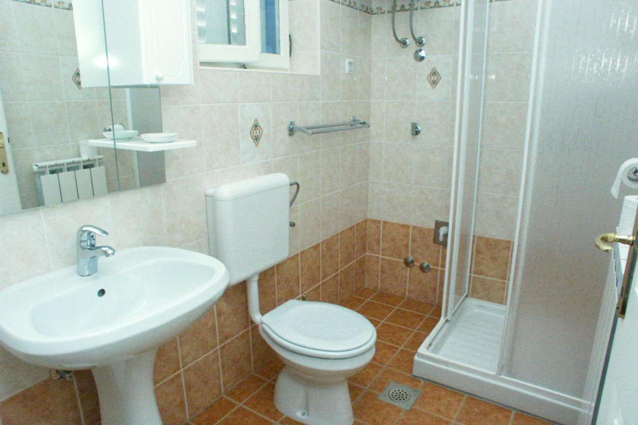 Apartments And Rooms With Wifi Vrsar, Porec - 3007 מראה חיצוני תמונה